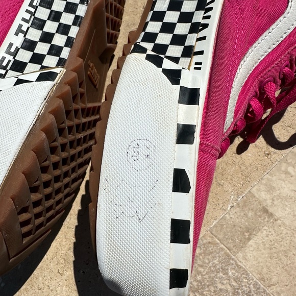 ๐Old Skool VANS Hot Pink & Customized Checkered Canvas Sneakers Sz M 7.5 or W 9๐ - Picture 5 of 12